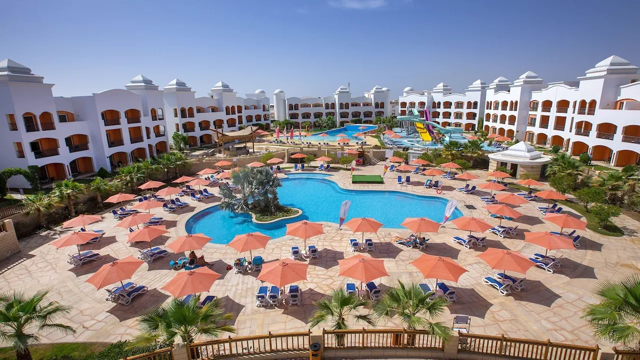 Fun & Sun Naama Waves